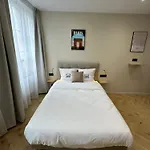 Les Du Faubourg 4* Παρίσι