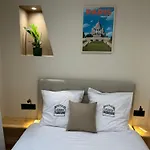 Les Du Faubourg Bed and Breakfast Παρίσι