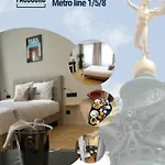 Les Du Faubourg Παρίσι