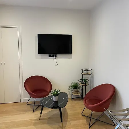 ベッド・アンド・ブレックファスト Les Du Faubourg