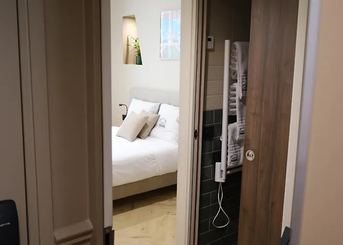 Les Du Faubourg 4* Paris