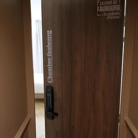 Les Du Faubourg * Paryż