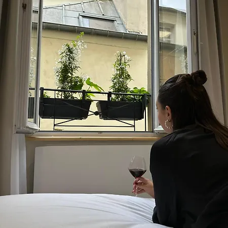 Les Du Faubourg 4*